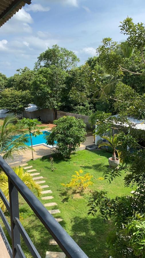 Sapphire Garden Bed & Breakfast Habarana